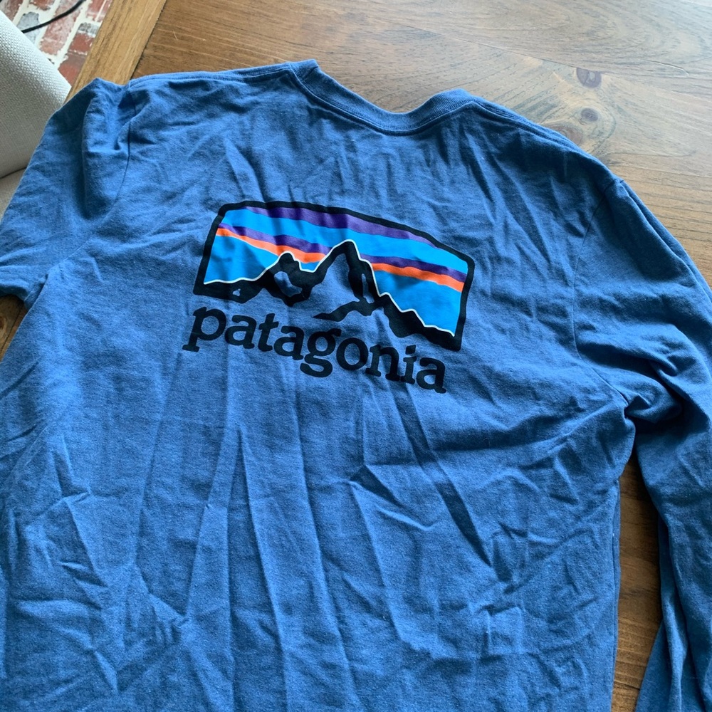 Blue Patagonia long sleeve - Picture 1 of 2